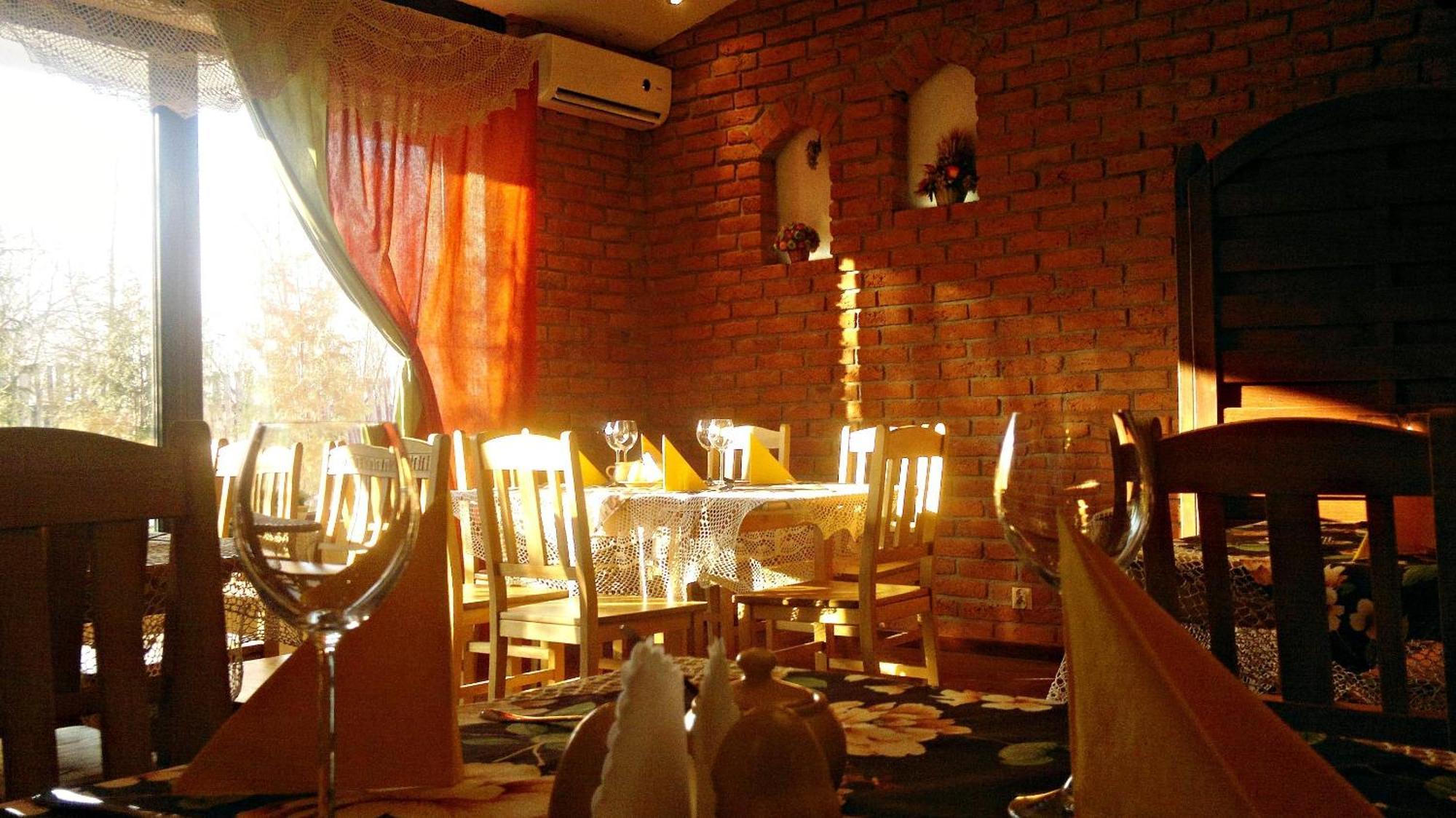 Hotel Stawisko Klaudyn Ngoại thất bức ảnh